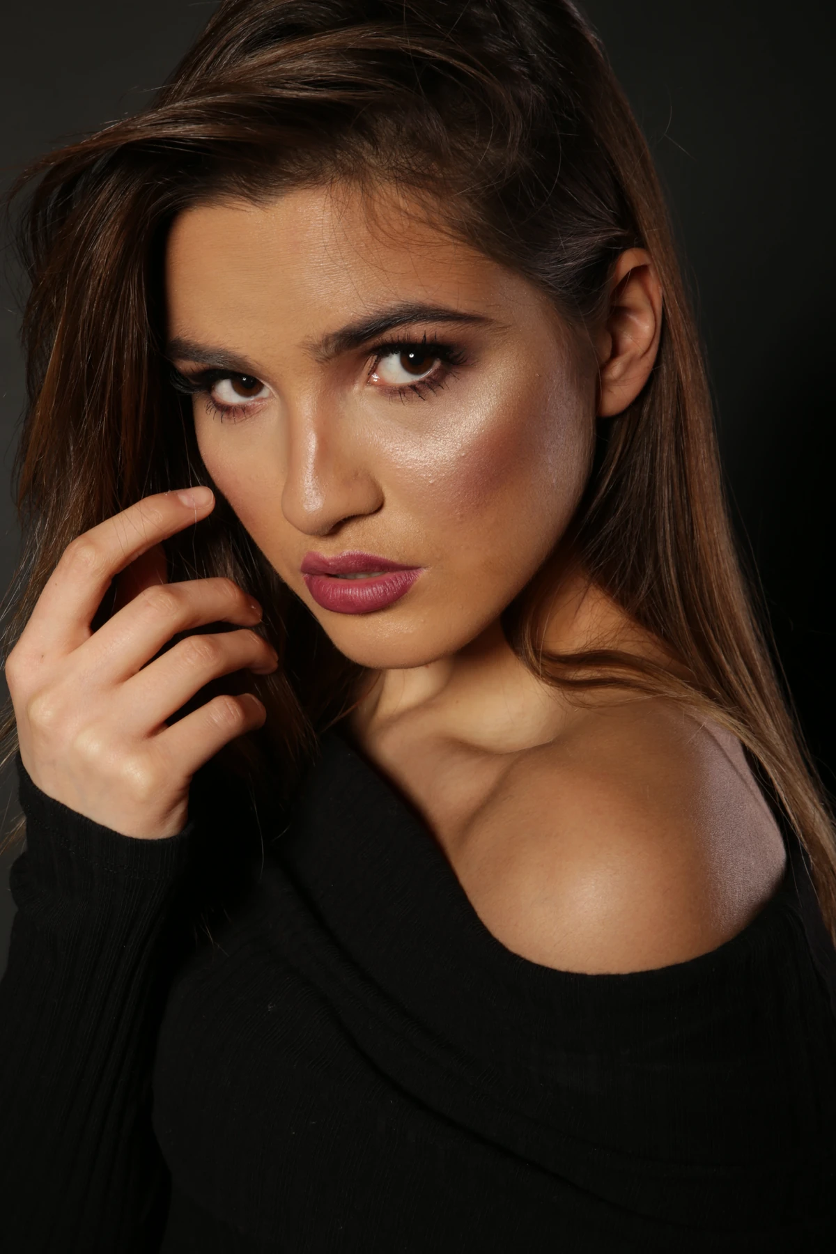 Studio & Editorial · Make-up und Haarstyling von Julyana